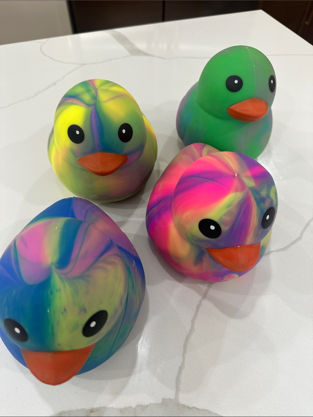 Sunny days tie-dye Squeezy Duck - Multicolor options